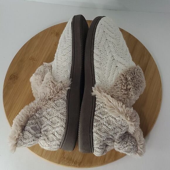 Muk Luks Cable Knit Faux Fur Lined Women's Slippers Off White Oatmeal Size L - Picture 9 of 11